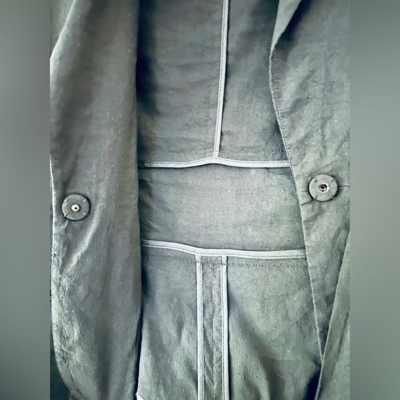 Theory Cropped Black Blazer 3Quarter Sleeve 4 - Picture 4 of 7